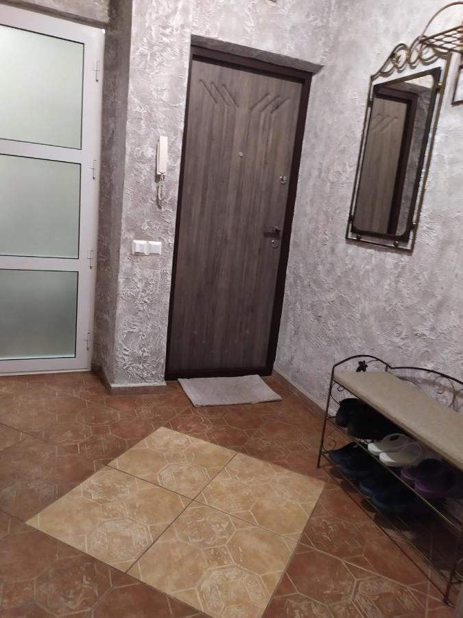 Apartment On Sobornaya 58 Khmelʼnytsʼkyy Buitenkant foto