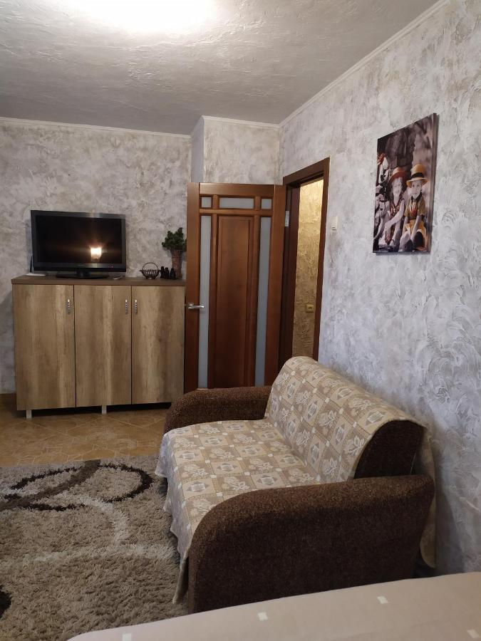 Apartment On Sobornaya 58 Khmelʼnytsʼkyy Buitenkant foto